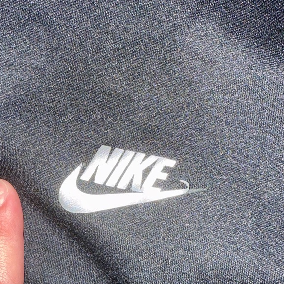 Nike black zip up track jacket - Picture 3 of 3